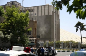 Իրանում ՀՀ դեսպանությունը կոչ է անում հայերին զերծ մնալ Թեհրանի մարդաշատ վայրեր այցելություններից